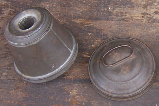 Antique Round Pudding Mold With Lid and Handle