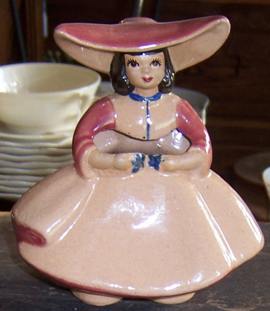 Goldhammer California Pottery Southern Lady Planter