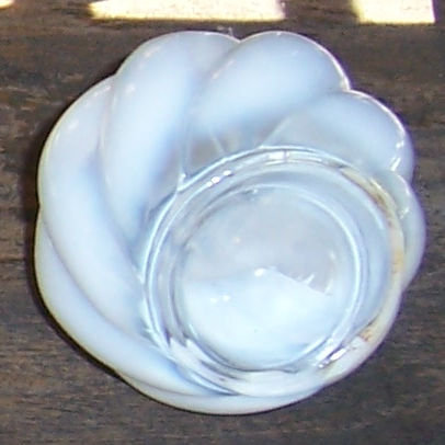 Vintage Wide Swirl DeVilbiss Opalescent Perfume Bottle