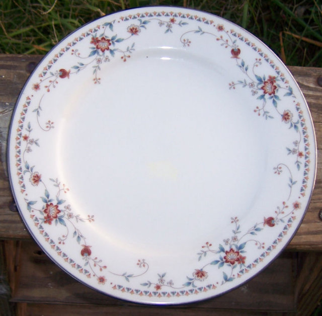 Noritake China Adagio Design Salad Plate