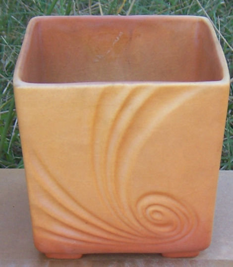 Vintage Roseville Pottery Florane Square Planter 90-4