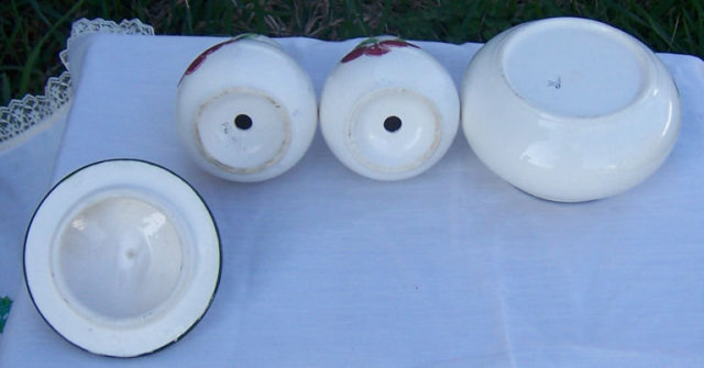 Ripi Sugar and Salt and Pepper Shakers with Cherries