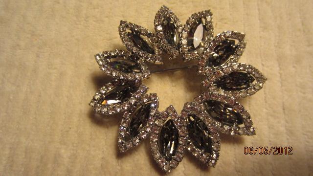 WEISS Vintage Smoky Topaz Rhinestone Flower Brooch