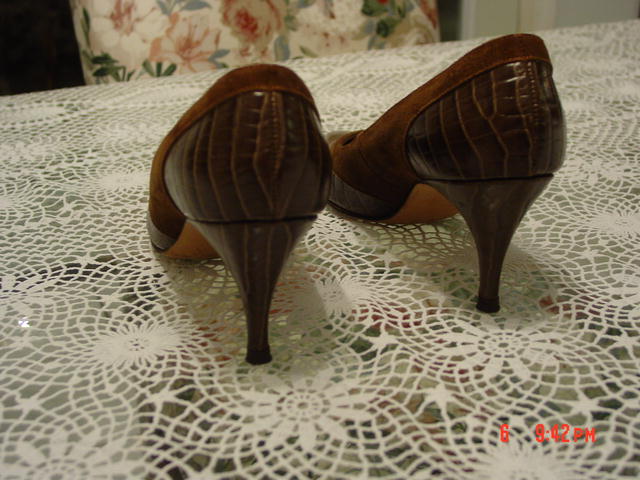 Gorgeous Chocolate Reptile Lizard Alligator & Brown Suede Adore Shoes Size 7AA