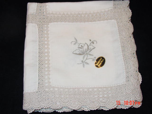 Swiss Handmade Pale Mocha Brode' Main Linen & Crochet Tea Tablecloth & 6 Napkins Set