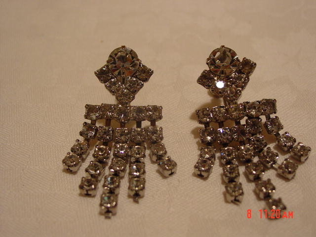 Cascading Clear Rhinestine Screwback Earrings