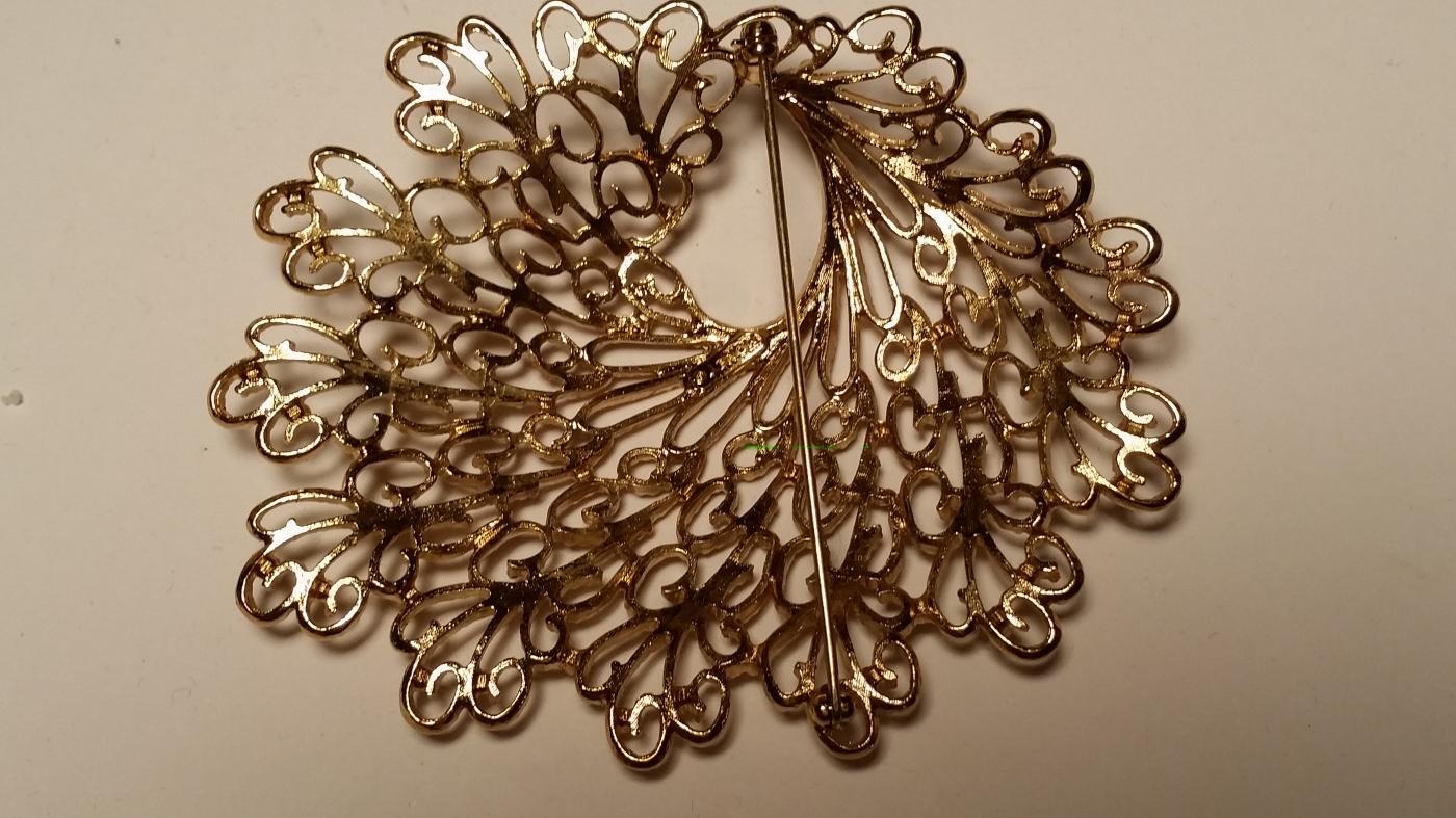Monet Gold Coral Shaped Brooch & Clip Earrings