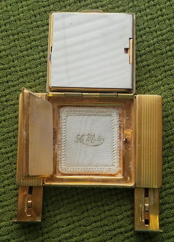LaMode Guilloche Powder Rouge Lipstick Compact 1938