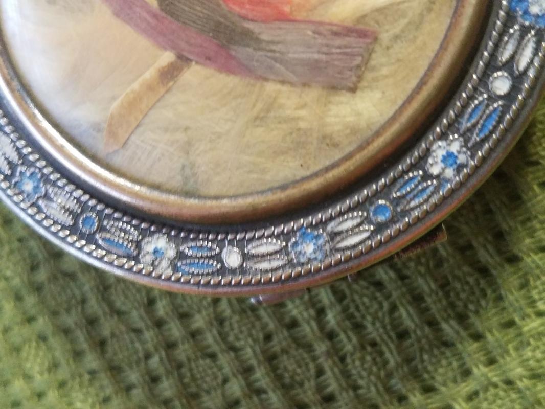 Antique Necessaire Compact Bracelet with Feather Bird on Lid