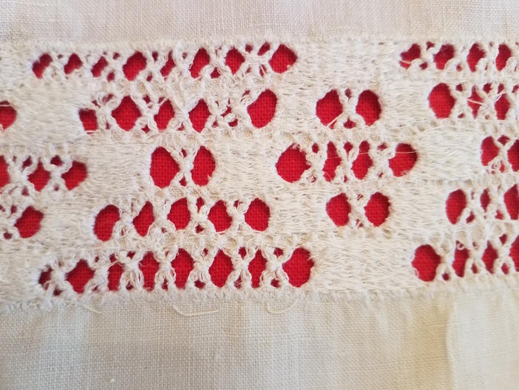Beautiful Off-White Linen Bedspread With Detailed Cutout Lace Work