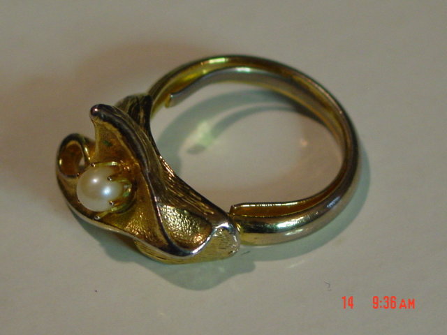 Adjustable Goldtone & Real Pearl Cocktail Ring