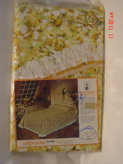 Vintage 1960's Springmaid Moonflower Bedspread