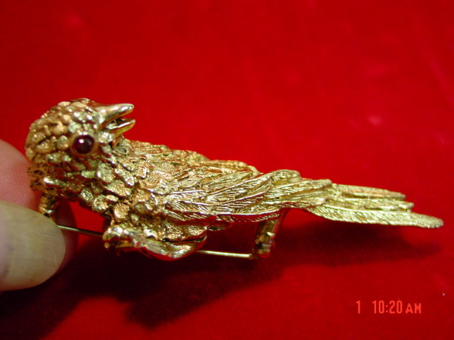 Erwin Pearl Gold Classic Bird Pin Brooch