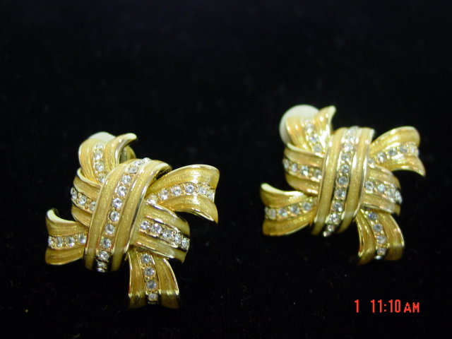 Erwin Pearl Gold & Cubic Zirconia Clip Earrings