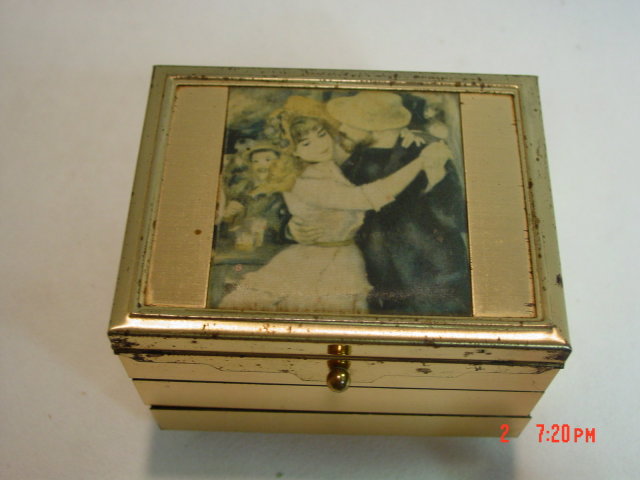 Vintage Gold Metal Accordian Stacking Jewelry Box