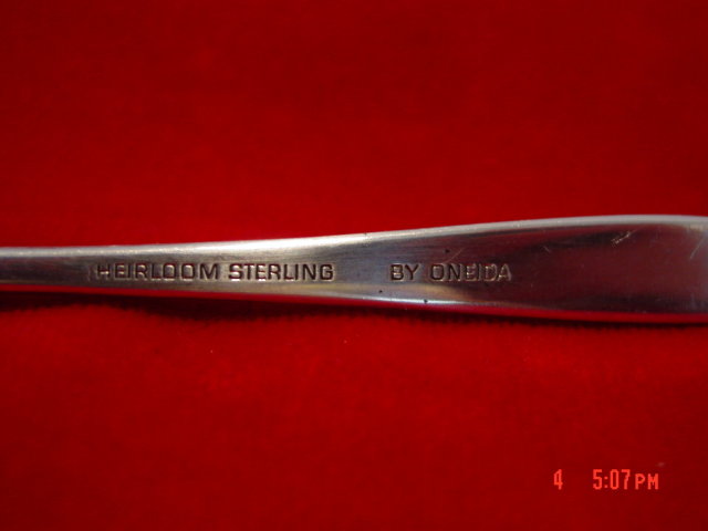 Oneida Vivant Sterling 2-Tine Pickle/Olive Fork