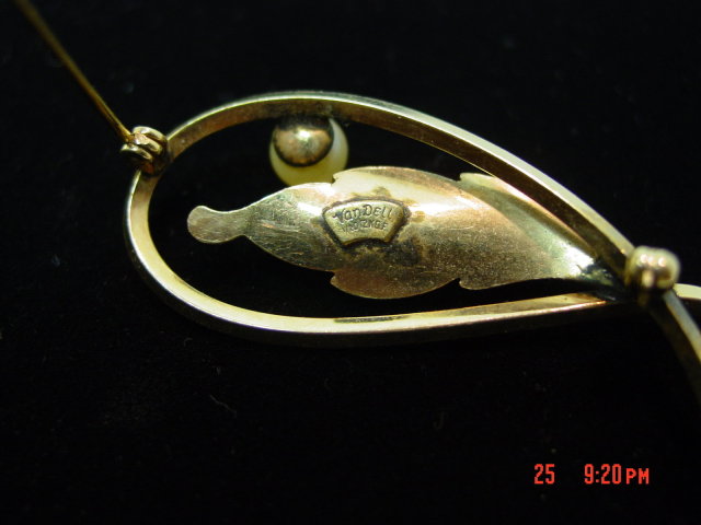 Gold Filled Faux Pearl Van Dell Pin