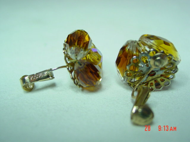 Vintage Vogue Rootbeer & AB Crystal Bead Button Clip Earrings