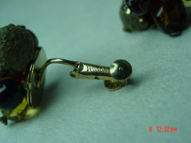 Vendome Art Glass Clip Earrings