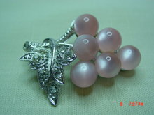 Coro Silvertone Pink Lucite Moonglow Thermoset Grape Cluster & Rhinestone Brooch Pin