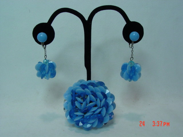 Blue Plastic Clip Earrings & Pin
