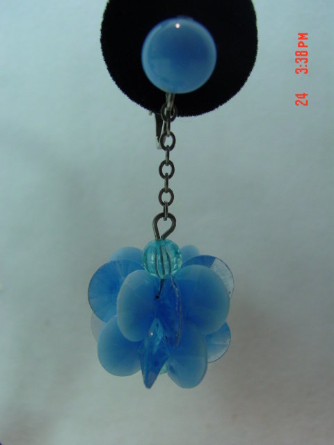 Blue Plastic Clip Earrings & Pin