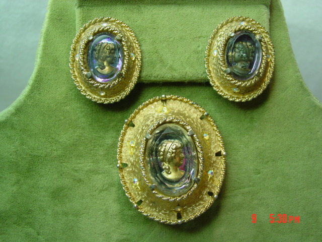 Judy Lee AB Crystal Cameo Pendant Brooch & Clip Earrings
