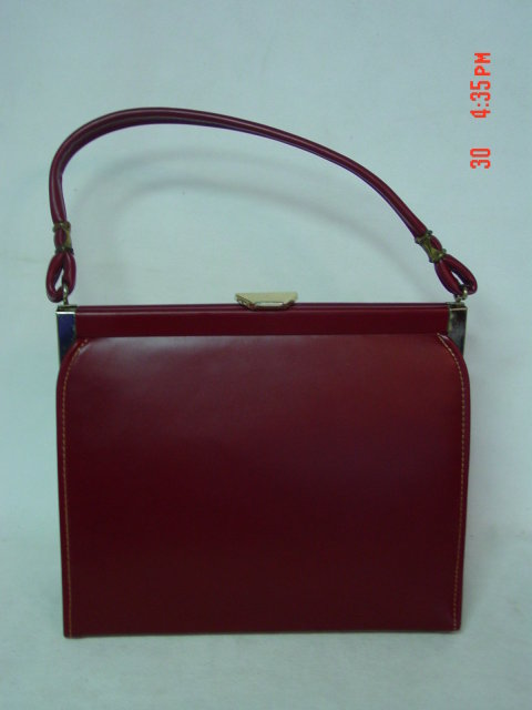 Red Vinyl Stylemark by Mutterperl Handbag Purse