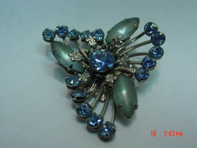 Vintage Beau Jewels Blue Rhinestone Brooch Pin