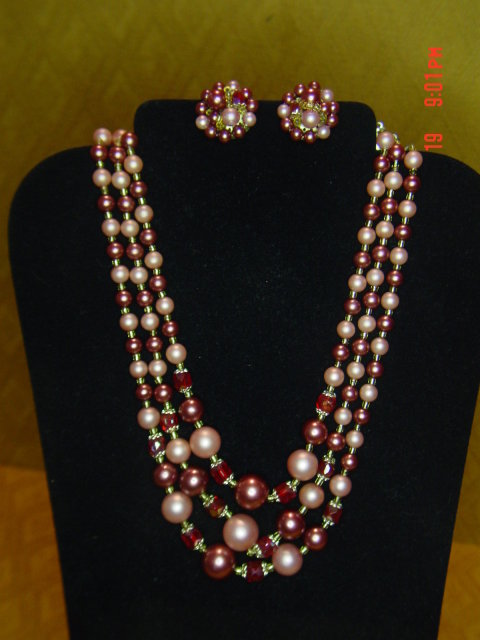 Gorgeous Japan 3 Strand Cranberry & Rose Bead Necklace & Clip Earrings