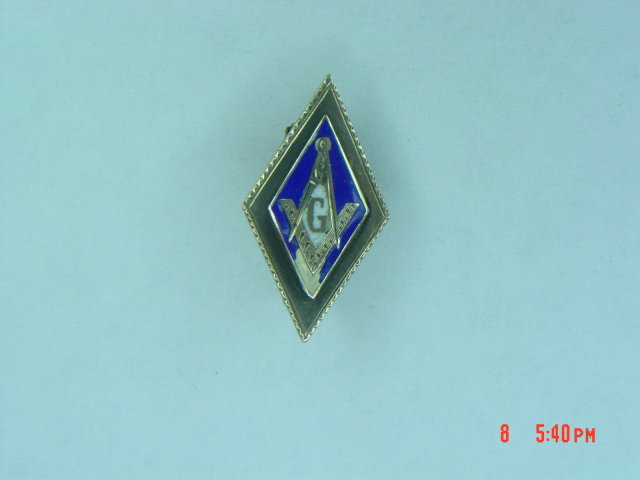 Antique 10K Masonic Compass Square Pin