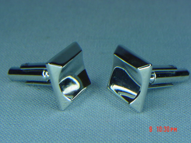 Vintage Hickok Modernistic Silvertone Cufflinks