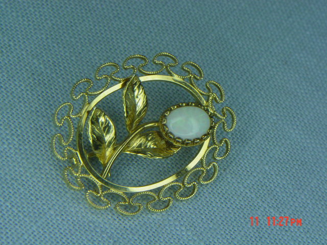 14K G.F. Oval Opal Flower Pin
