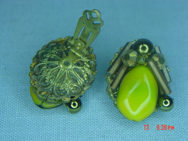 Yellow Art Glass & Gold Bead Clip Earrings