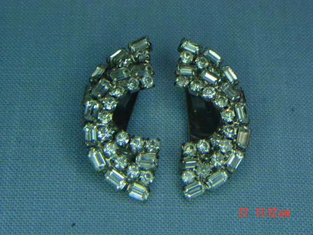 Vintage Clear Rhinestone Clip Earrings