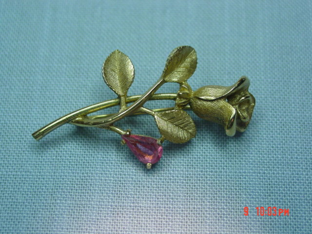 Avon 1972 Gilded Pink Rose Pin
