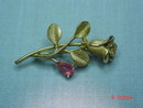 Avon 1972 Gilded Pink Rose Pin