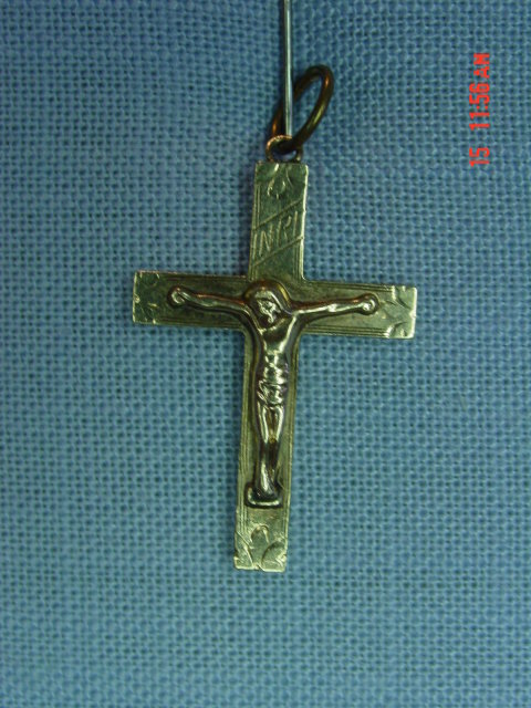 10K Gold Crucifix Cross Pendant