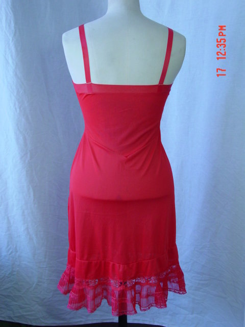 Vintage 1940's Red Slip Size Medium