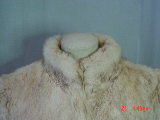 Vintage Hong Kong Mottled Cream & Light Brown Rabbit Fur Jacket Size Medium