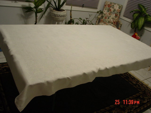 76x57 Damask Linen Tablecloth