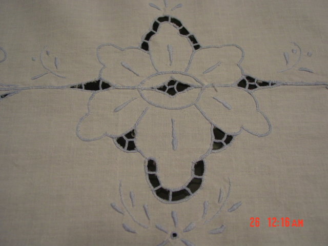 76x57 Damask Linen Tablecloth