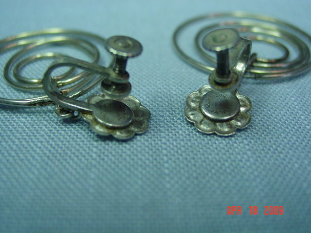 Silver Mexico Screwback Earrings