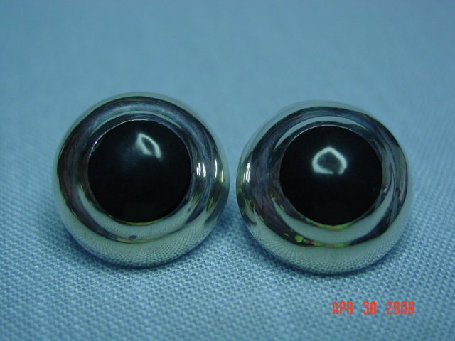 Taxco Mexico Sterling Black Onyx Pierced Earrings