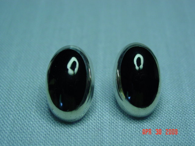 Taxco Mexico Sterling Black Onyx Pierced Earrings