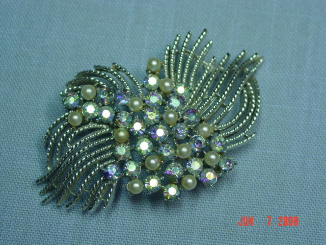 Coro Silvertone Brooch & Clip Earrings