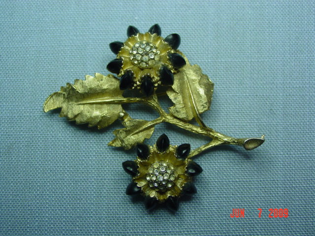 Vintage HAR Goldtone Rhinestone Flower Brooch
