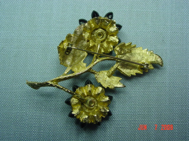 Vintage HAR Goldtone Rhinestone Flower Brooch