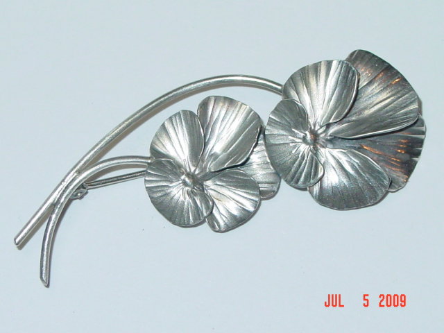 Vintage Stuart Nye Sterling Silver Pansy Brooch