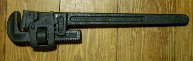 Trimont Trimo #18 Pipe Wrench 16.5